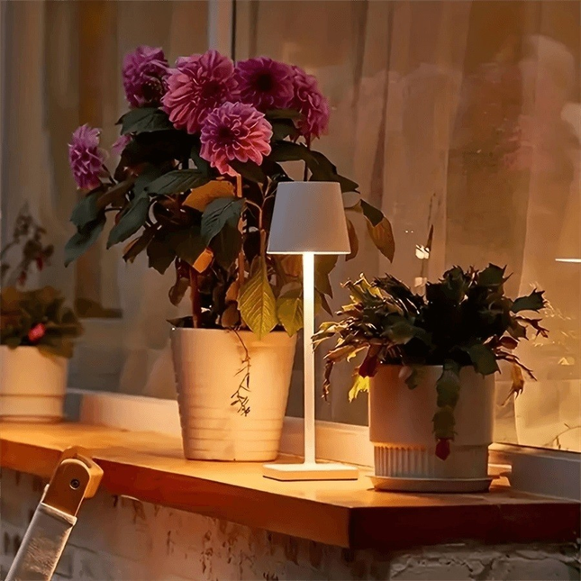 Luminária de led – Estilo, Versatilidade e Tecnologia em uma Só Peça